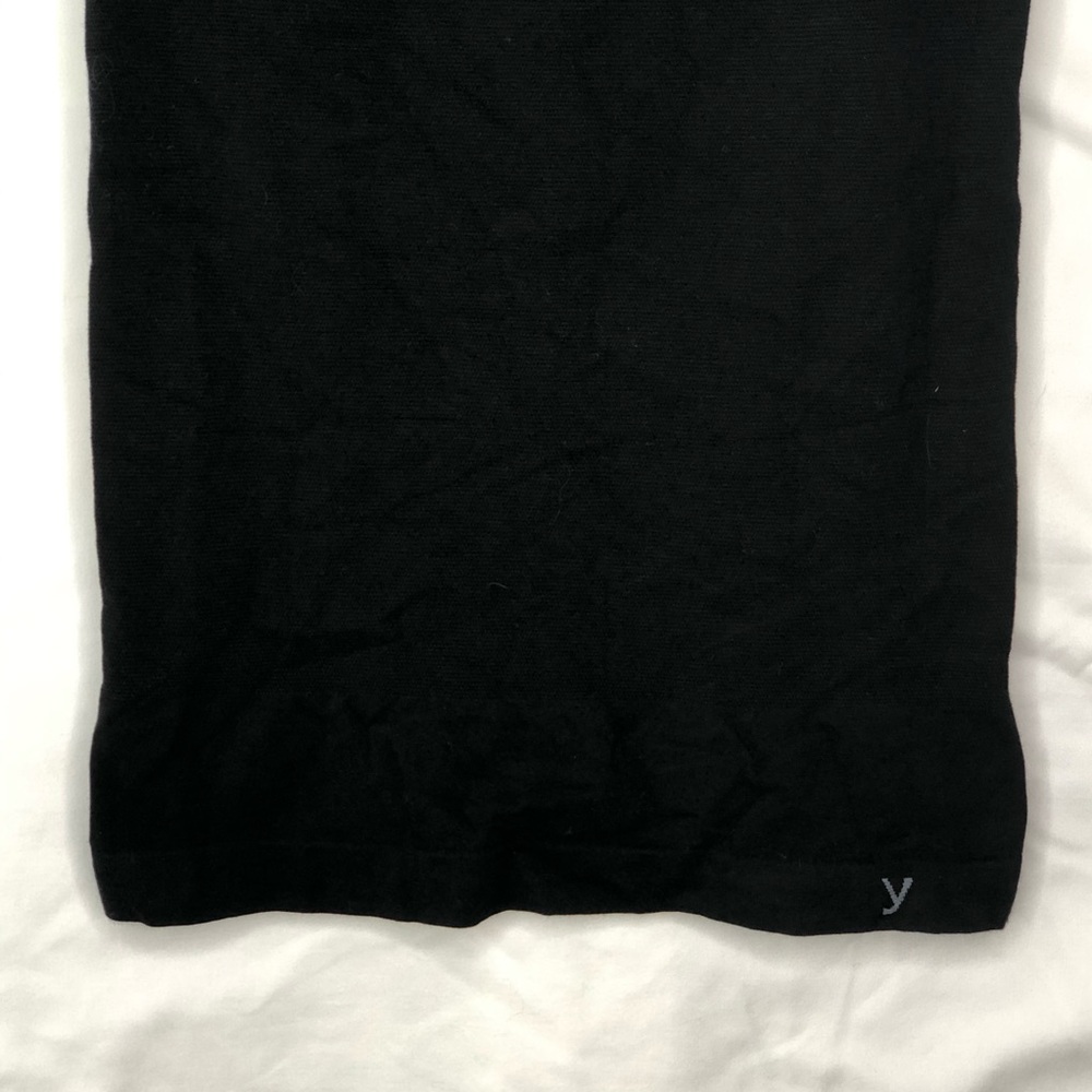 Yummie Cotton Seamless Shapewear V Neck Tank - Picture 3 of 12